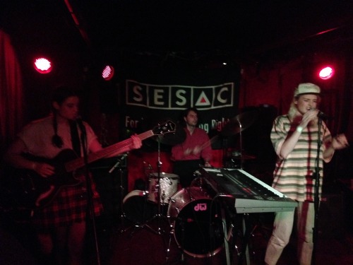 // Is That The Way You Wanna Be Loved //
\ hanging out with TOPS \
I don’t know how eating pizza together became the focal point of our 2014 CMJ experience, but pizza it was. And it seems to be a perfect universal connector for hungry bands on tour....